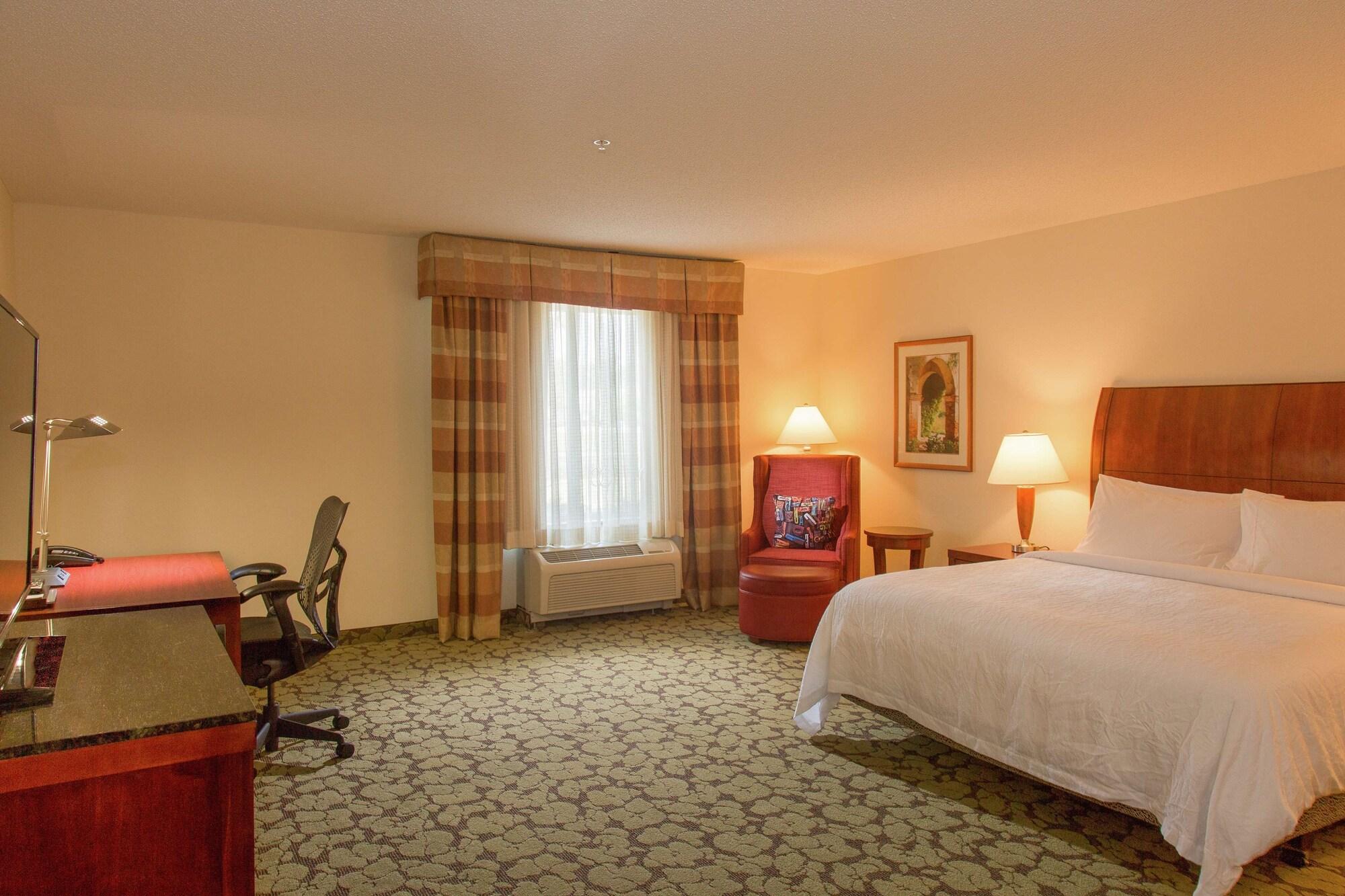Hilton Garden Inn Myrtle Beach/Coastal Grand Mall Exterior photo