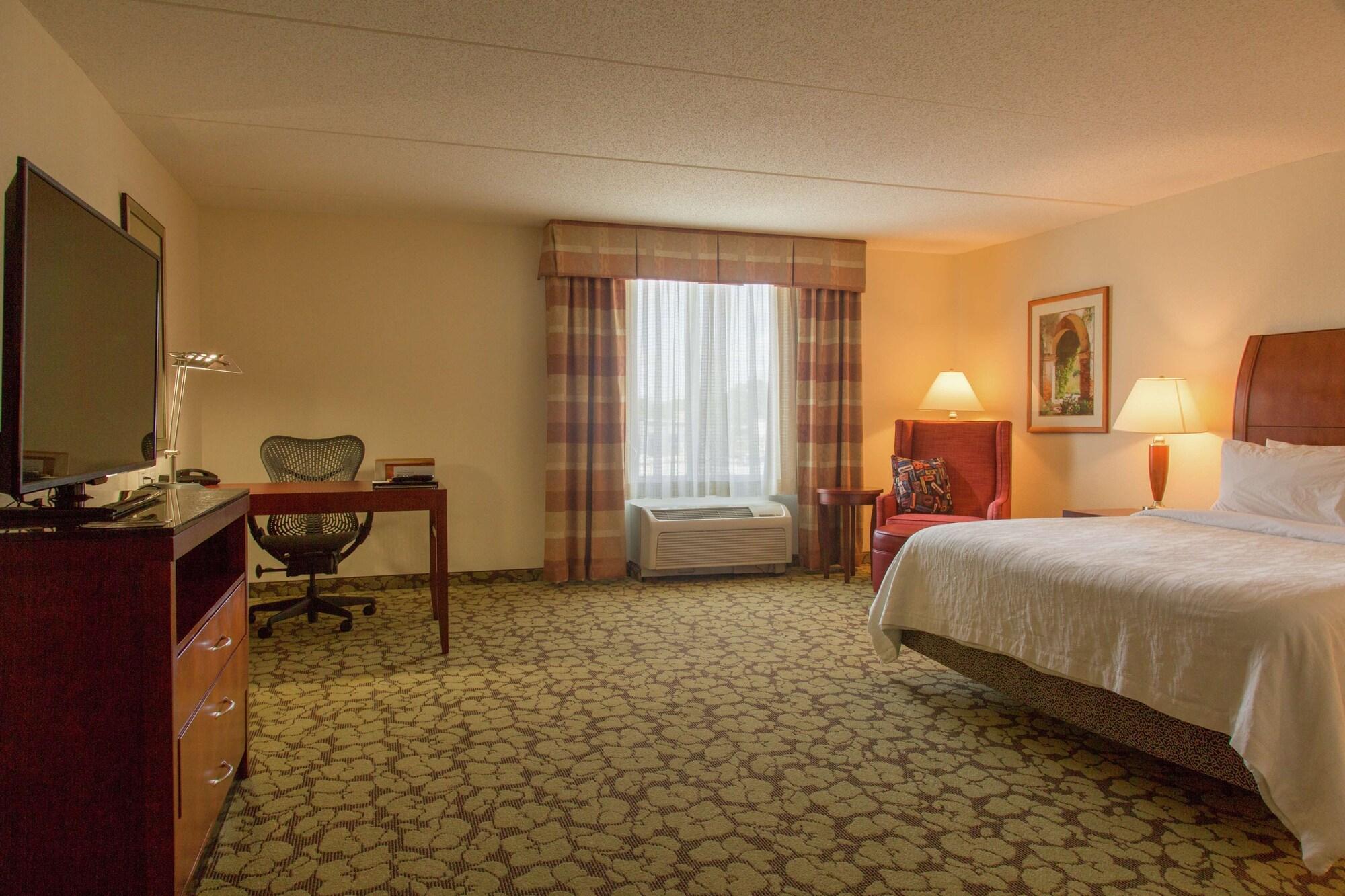 Hilton Garden Inn Myrtle Beach/Coastal Grand Mall Exterior photo