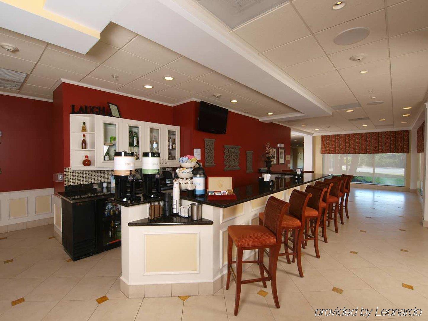 Hilton Garden Inn Myrtle Beach/Coastal Grand Mall Restaurant photo