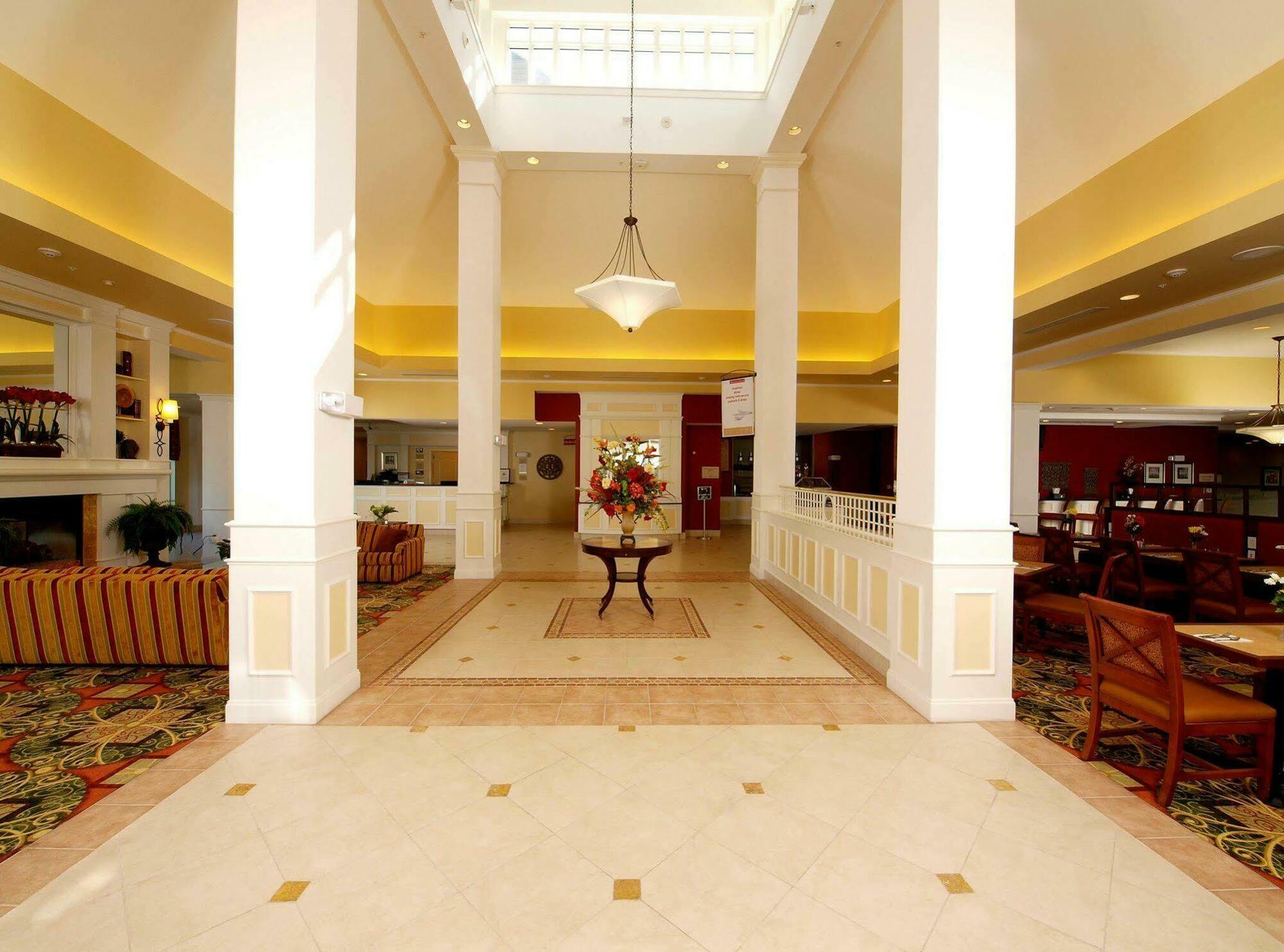 Hilton Garden Inn Myrtle Beach/Coastal Grand Mall Interior photo